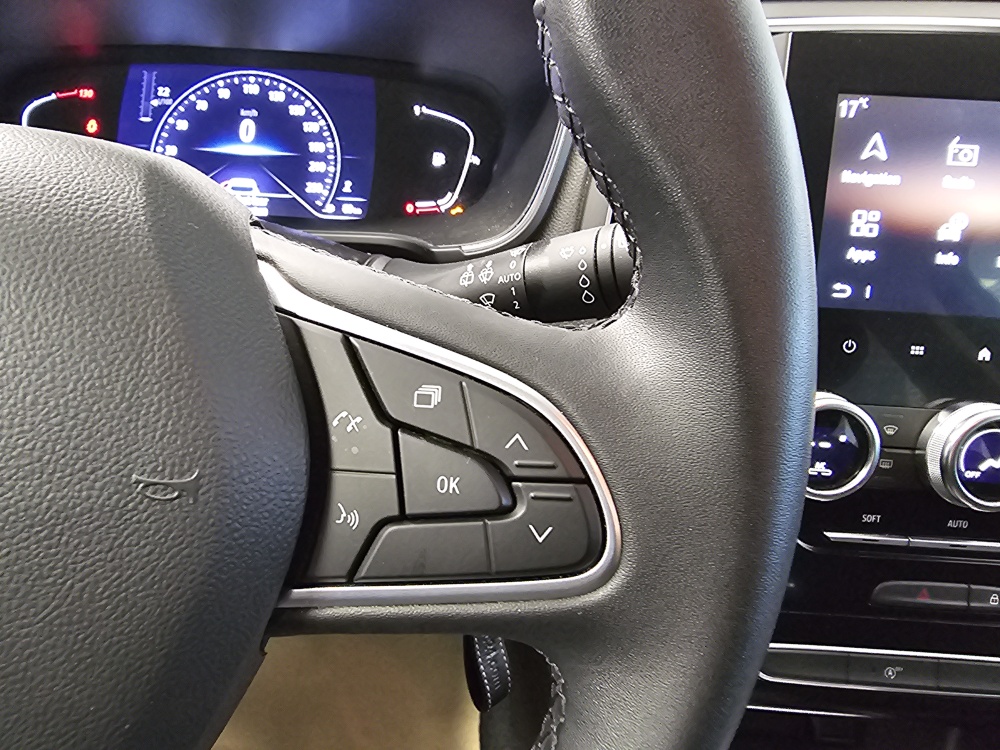 Renault Megane  bei Hoffmann Automobile in Wolfsburg kaufen und sofort mitnehmen - Bild 17