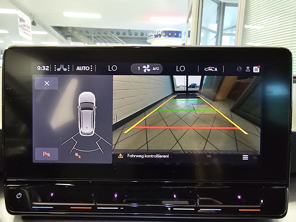 Seat Leon Sportstourer  ST  bei Hoffmann Automobile in Wolfsburg kaufen und sofort mitnehmen - Bild 20