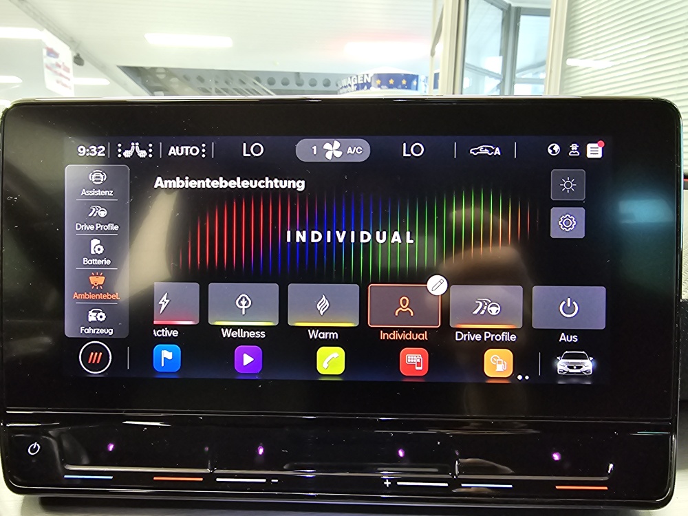 Seat Leon Sportstourer  ST  bei Hoffmann Automobile in Wolfsburg kaufen und sofort mitnehmen - Bild 23