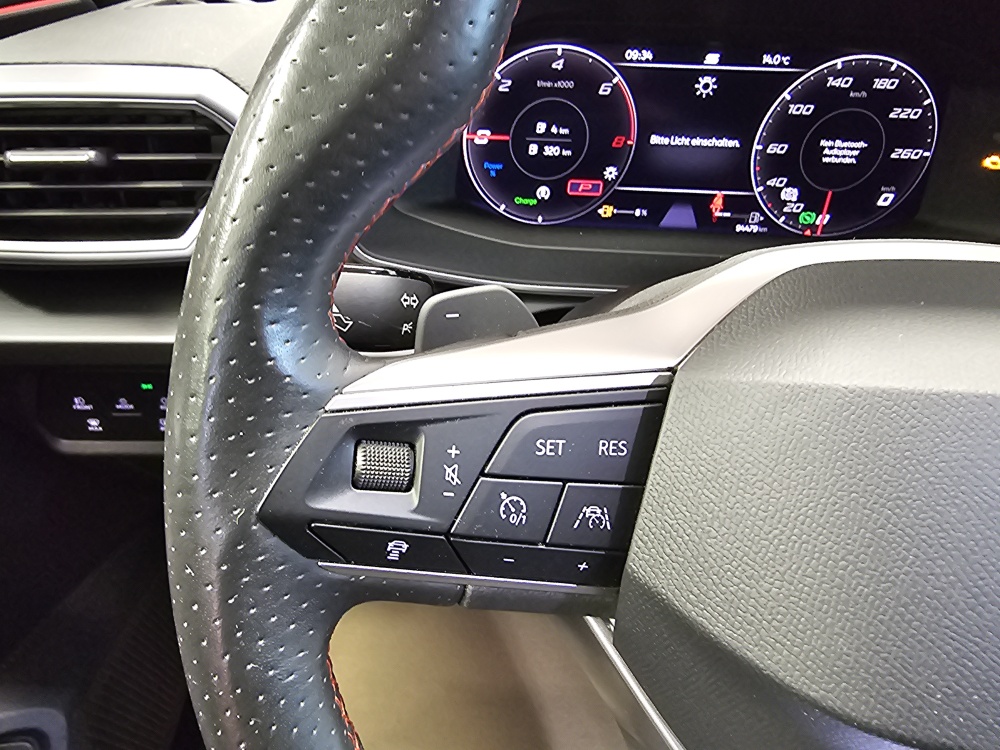 Seat Leon Sportstourer  ST  bei Hoffmann Automobile in Wolfsburg kaufen und sofort mitnehmen - Bild 25