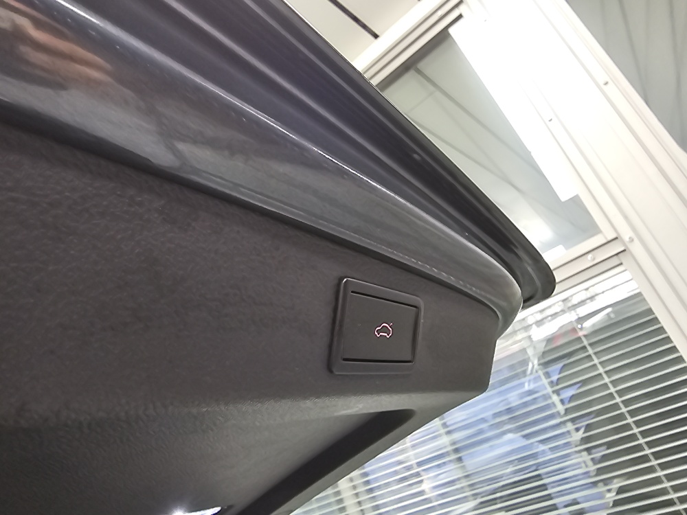 Skoda Superb Combi  bei Hoffmann Automobile in Wolfsburg kaufen und sofort mitnehmen - Bild 3