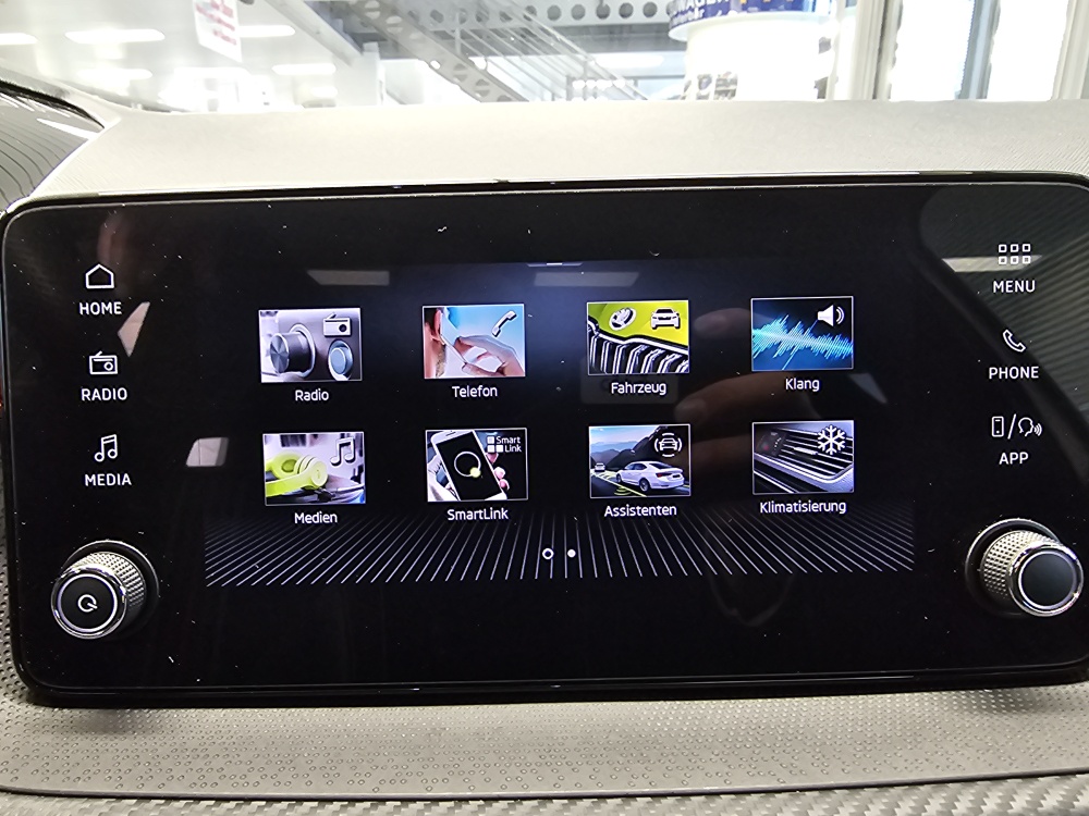 Skoda Fabia  bei Hoffmann Automobile in Wolfsburg kaufen und sofort mitnehmen - Bild 10