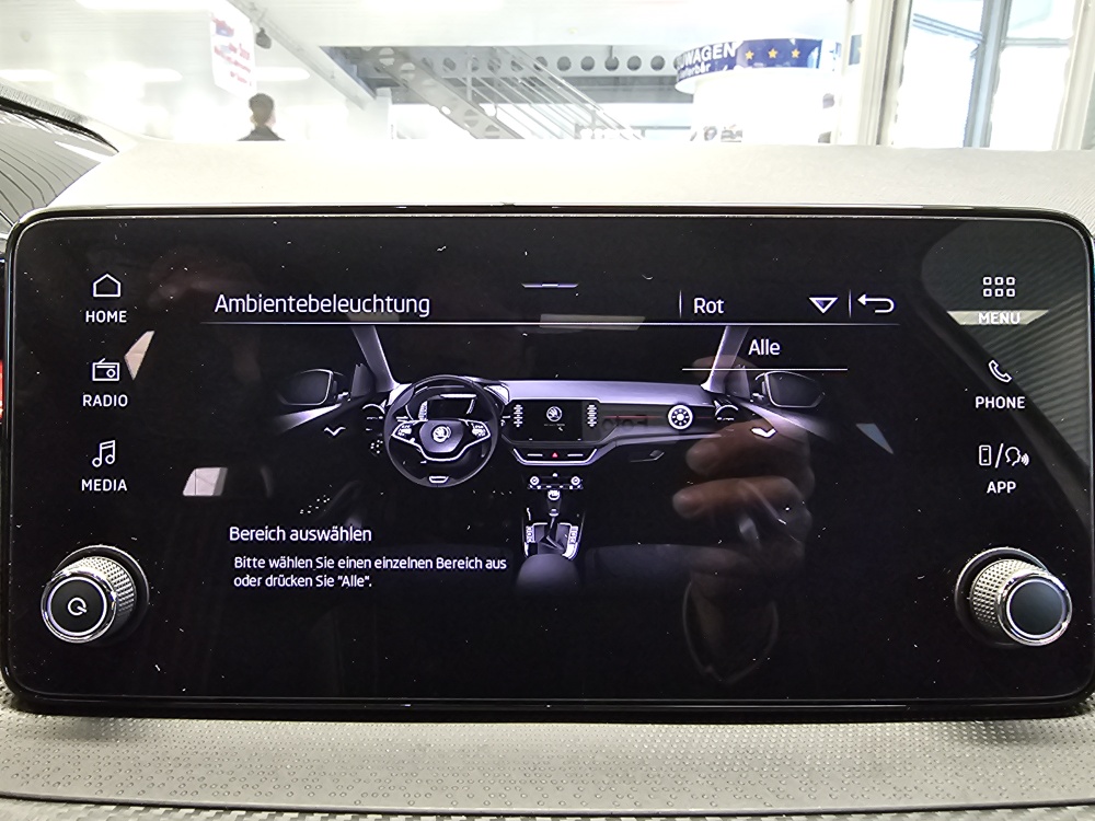 Skoda Fabia  bei Hoffmann Automobile in Wolfsburg kaufen und sofort mitnehmen - Bild 13