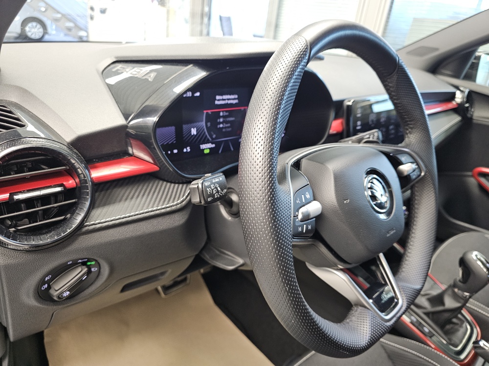 Skoda Fabia  bei Hoffmann Automobile in Wolfsburg kaufen und sofort mitnehmen - Bild 23