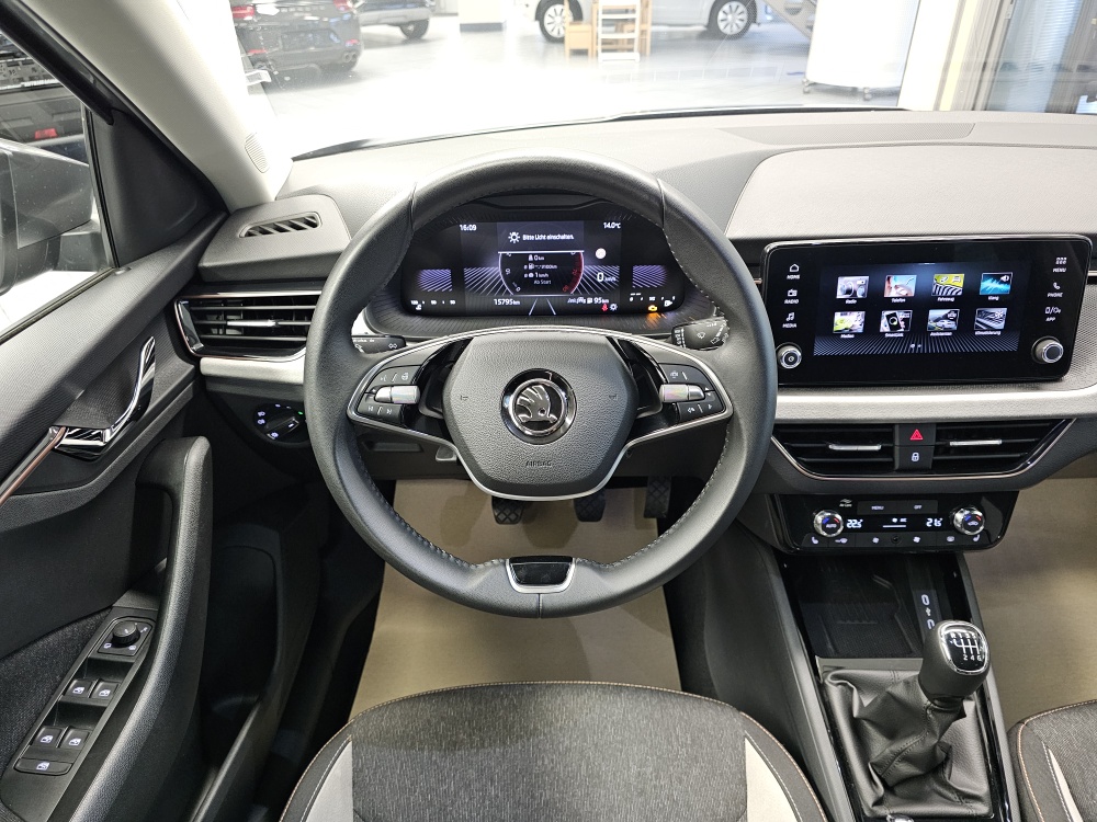 Skoda Scala  bei Hoffmann Automobile in Wolfsburg kaufen und sofort mitnehmen - Bild 20