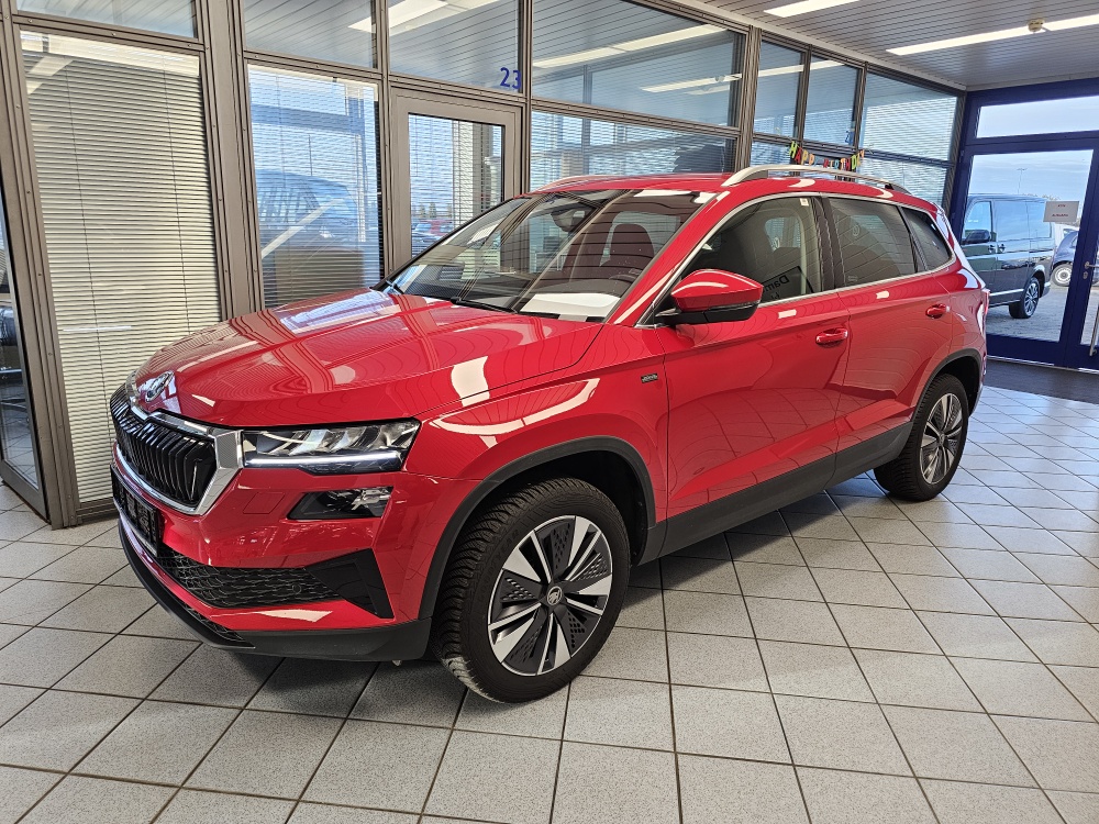 Skoda Karoq Selection für nur 30.250,- € bei Hoffmann Automobile in Wolfsburg kaufen und sofort mitnehmen