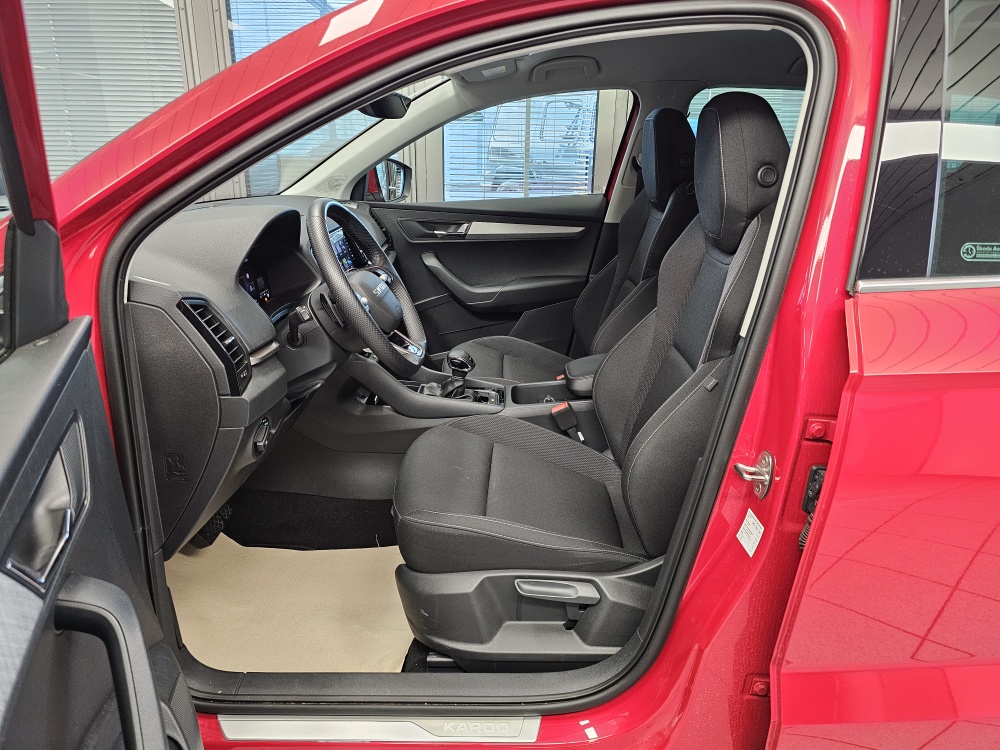 Skoda Karoq  bei Hoffmann Automobile in Wolfsburg kaufen und sofort mitnehmen - Bild 21