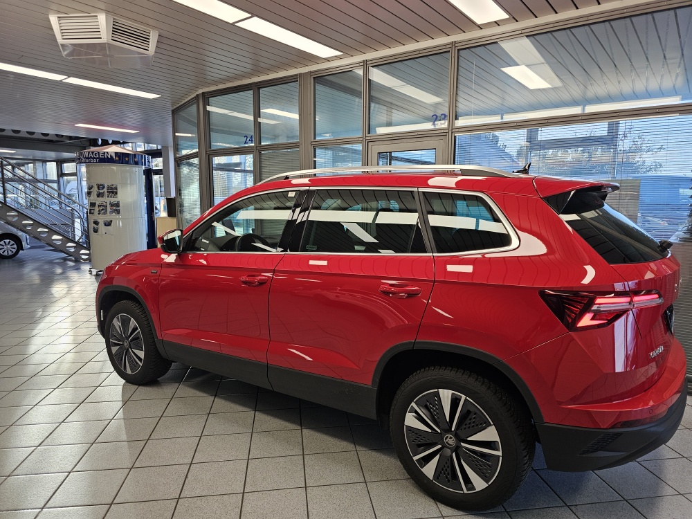 Skoda Karoq  bei Hoffmann Automobile in Wolfsburg kaufen und sofort mitnehmen - Bild 23