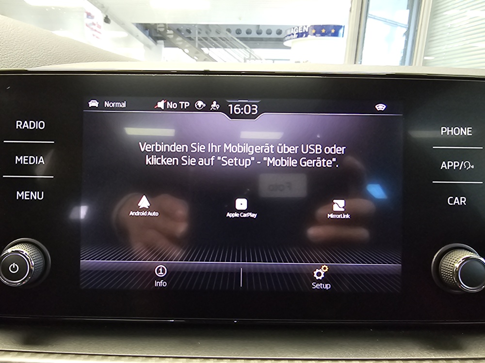 Skoda Scala  bei Hoffmann Automobile in Wolfsburg kaufen und sofort mitnehmen - Bild 15