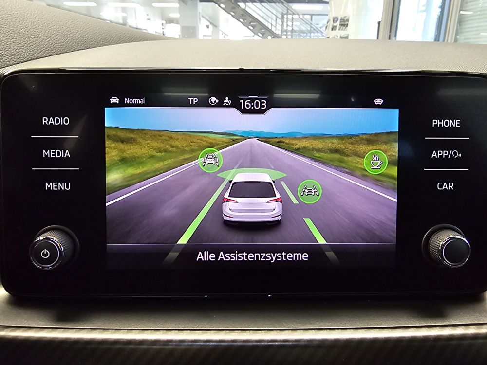 Skoda Scala  bei Hoffmann Automobile in Wolfsburg kaufen und sofort mitnehmen - Bild 17