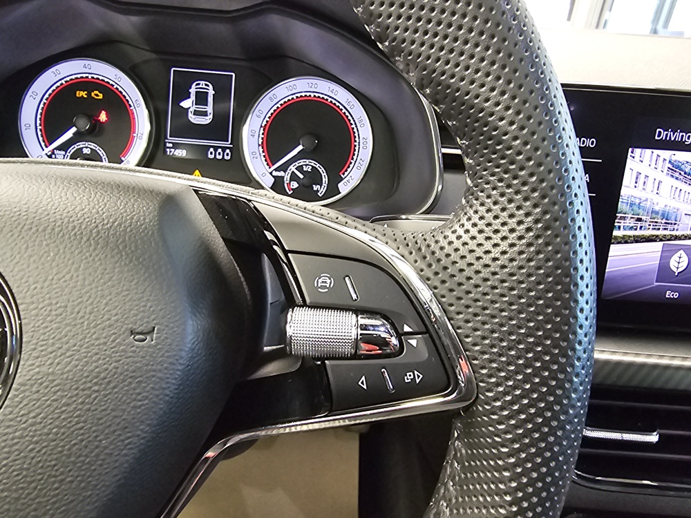 Skoda Scala  bei Hoffmann Automobile in Wolfsburg kaufen und sofort mitnehmen - Bild 20