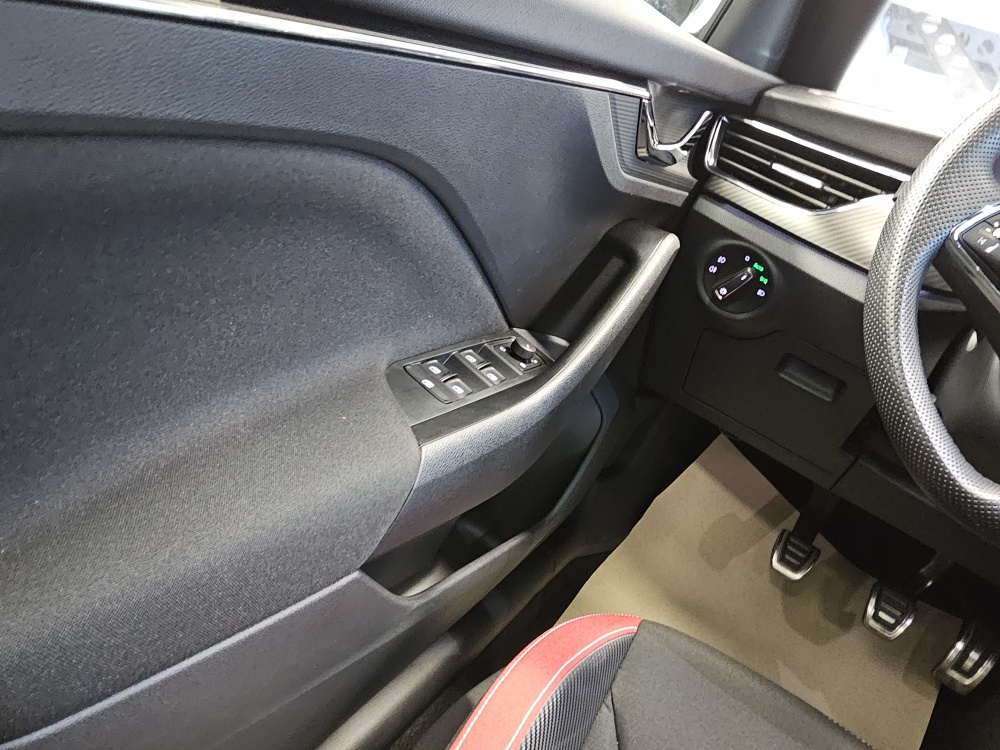 Skoda Scala  bei Hoffmann Automobile in Wolfsburg kaufen und sofort mitnehmen - Bild 22