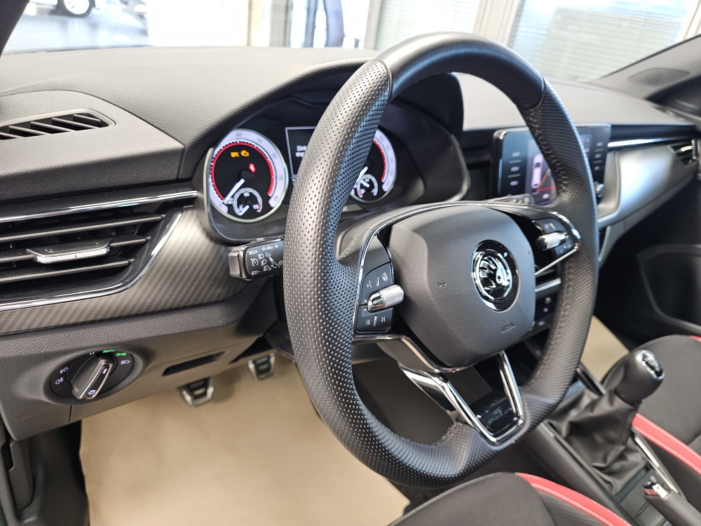 Skoda Scala  bei Hoffmann Automobile in Wolfsburg kaufen und sofort mitnehmen - Bild 24