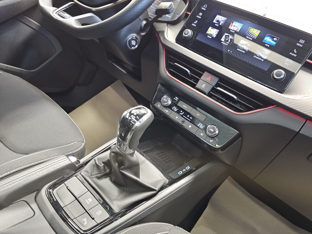 Skoda Scala  bei Hoffmann Automobile in Wolfsburg kaufen und sofort mitnehmen - Bild 10