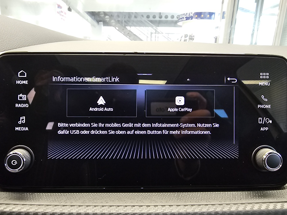 Skoda Scala  bei Hoffmann Automobile in Wolfsburg kaufen und sofort mitnehmen - Bild 17