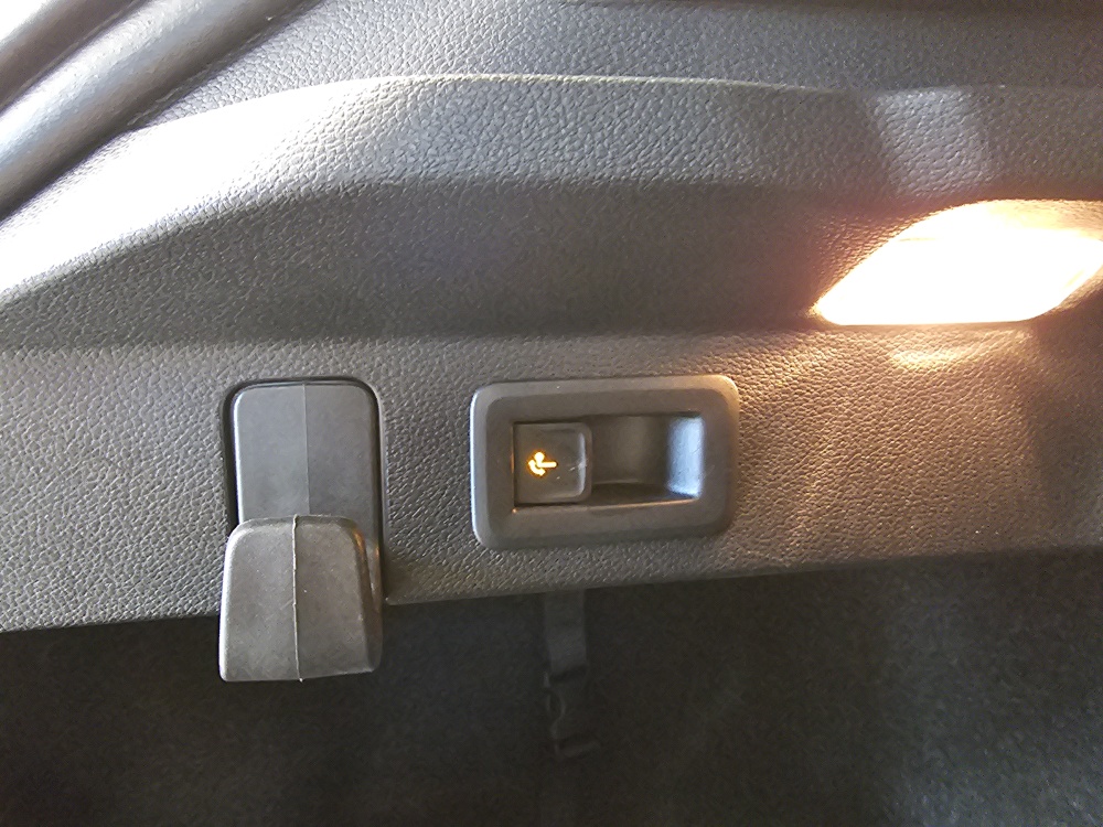 Skoda Scala  bei Hoffmann Automobile in Wolfsburg kaufen und sofort mitnehmen - Bild 3