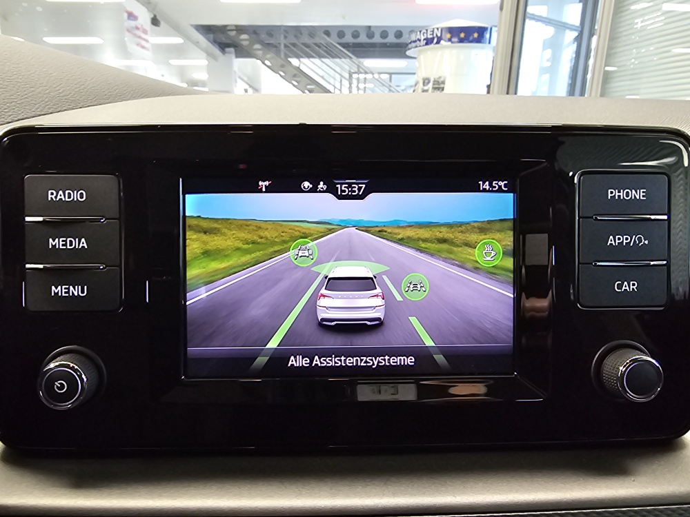 Skoda Kamiq  bei Hoffmann Automobile in Wolfsburg kaufen und sofort mitnehmen - Bild 12