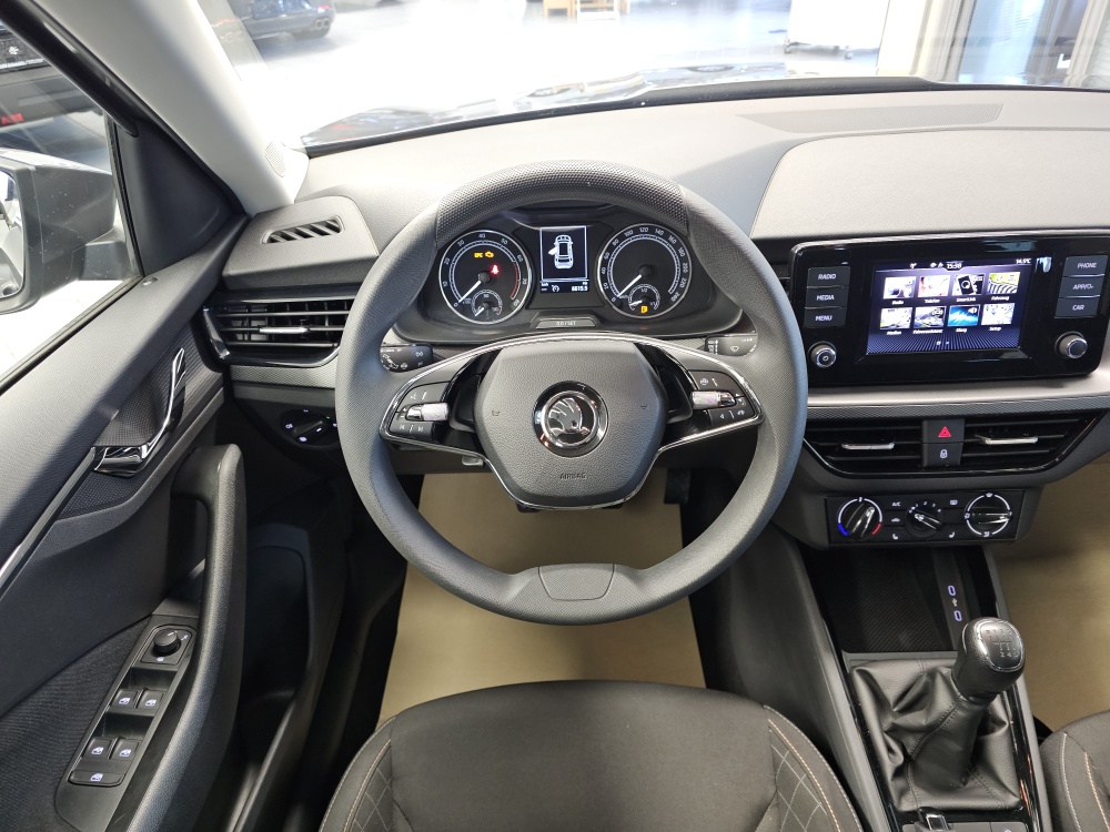 Skoda Kamiq  bei Hoffmann Automobile in Wolfsburg kaufen und sofort mitnehmen - Bild 17