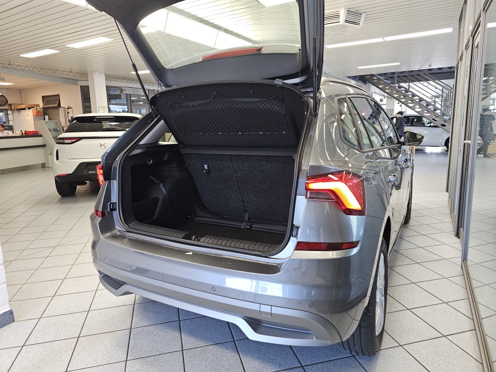 Skoda Kamiq  bei Hoffmann Automobile in Wolfsburg kaufen und sofort mitnehmen - Bild 2
