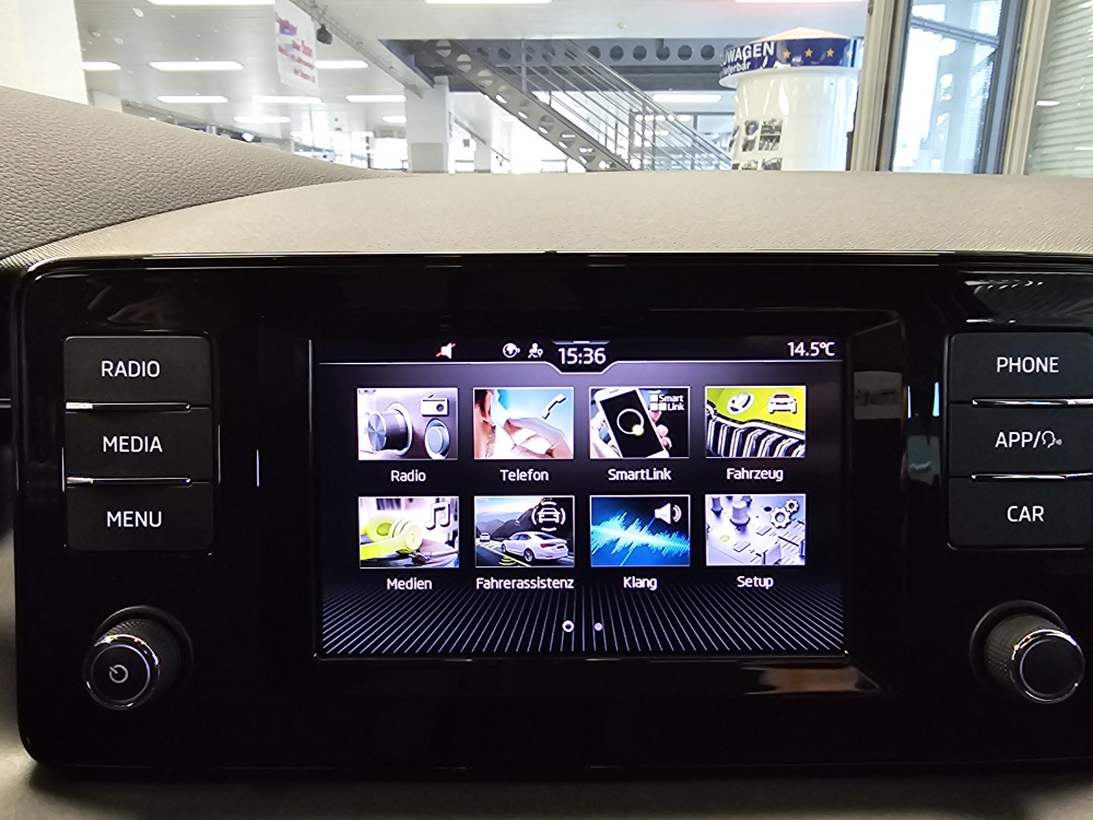 Skoda Kamiq  bei Hoffmann Automobile in Wolfsburg kaufen und sofort mitnehmen - Bild 8