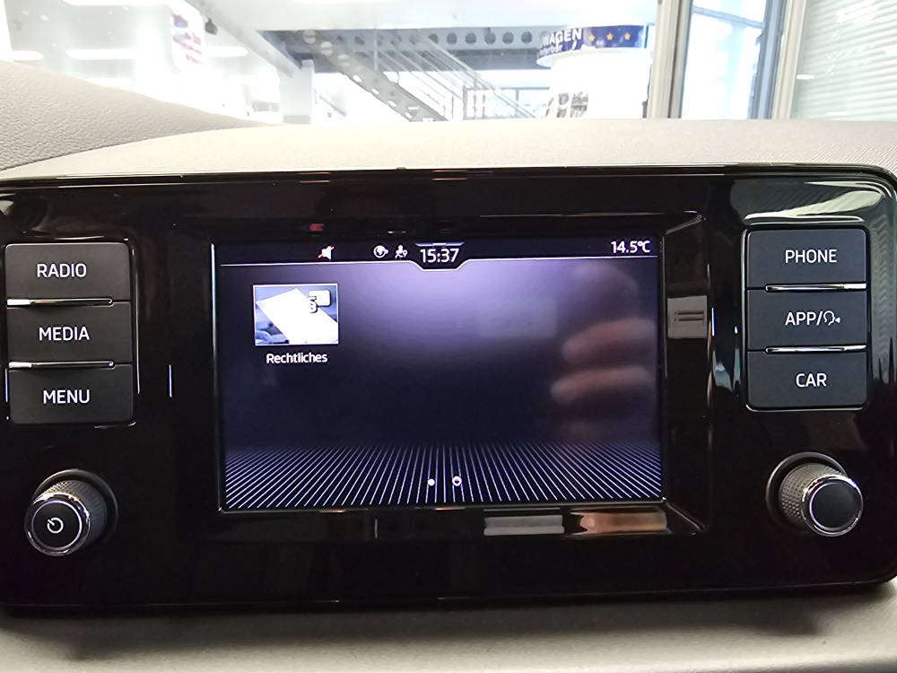 Skoda Kamiq  bei Hoffmann Automobile in Wolfsburg kaufen und sofort mitnehmen - Bild 9