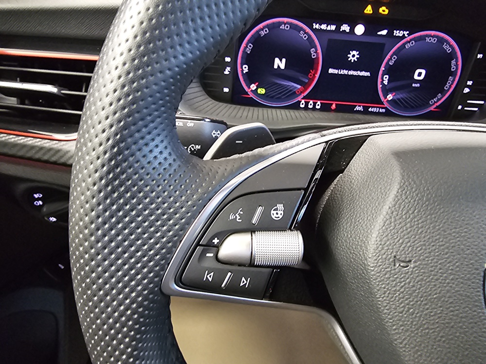 Skoda Scala  bei Hoffmann Automobile in Wolfsburg kaufen und sofort mitnehmen - Bild 22