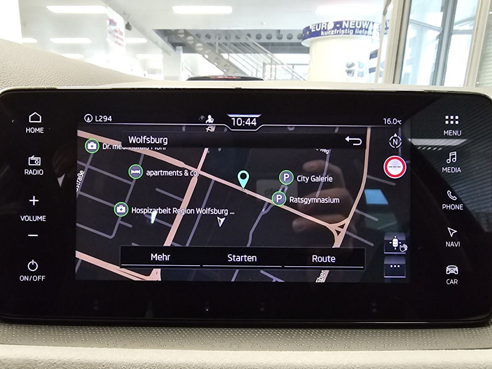 Skoda Scala  bei Hoffmann Automobile in Wolfsburg kaufen und sofort mitnehmen - Bild 15