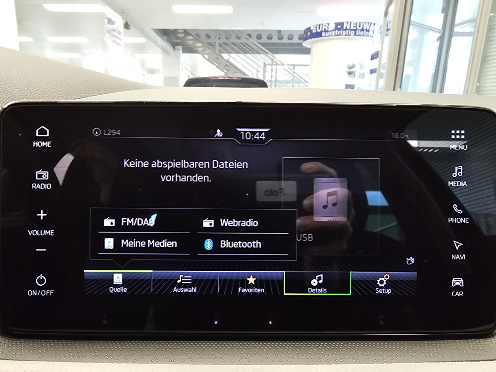 Skoda Scala  bei Hoffmann Automobile in Wolfsburg kaufen und sofort mitnehmen - Bild 17