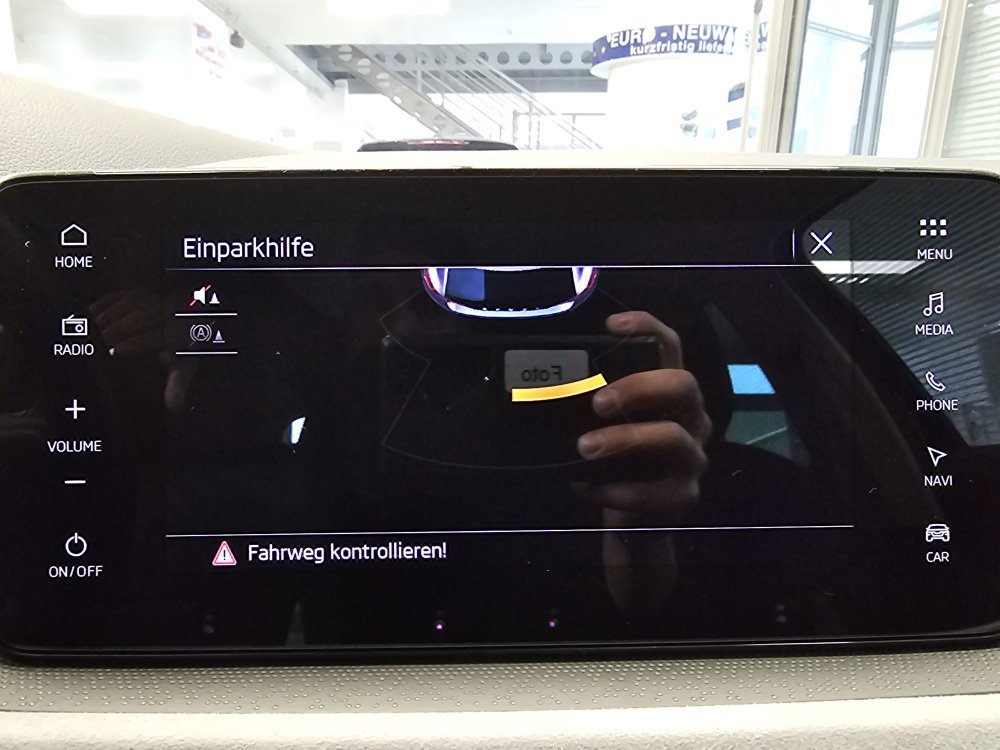 Skoda Scala  bei Hoffmann Automobile in Wolfsburg kaufen und sofort mitnehmen - Bild 20