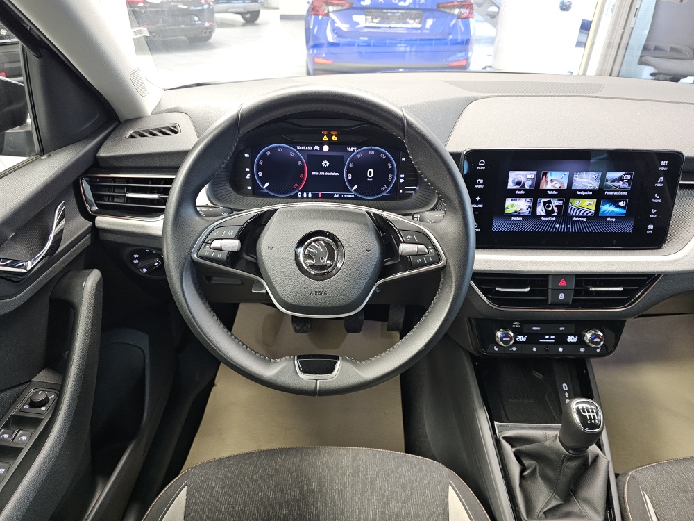 Skoda Scala  bei Hoffmann Automobile in Wolfsburg kaufen und sofort mitnehmen - Bild 24