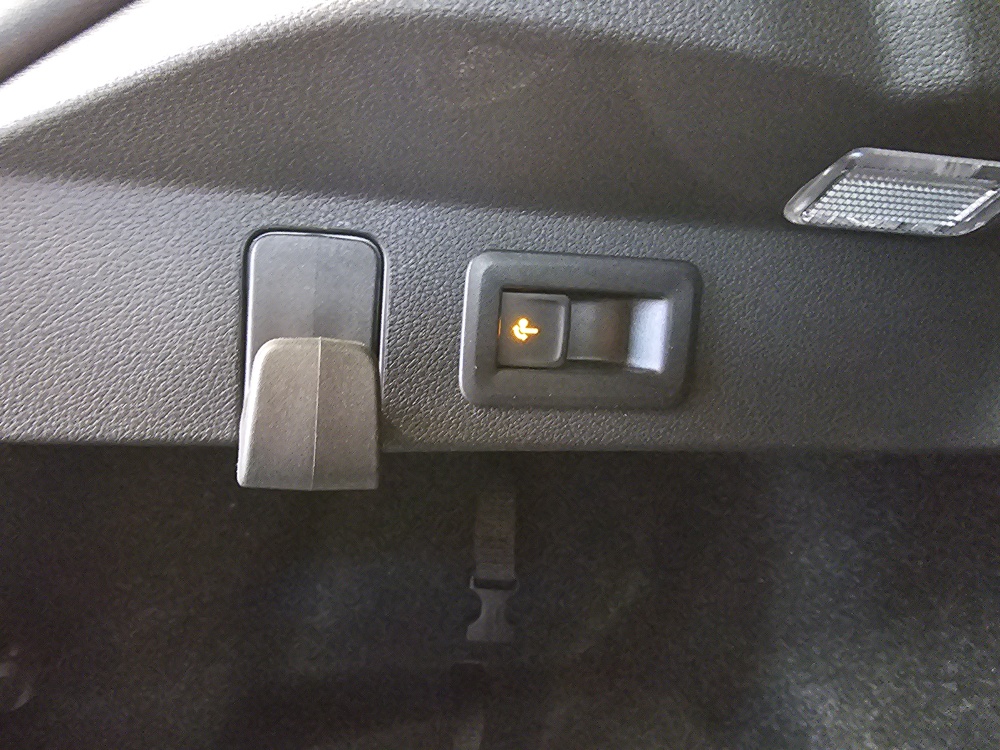 Skoda Scala  bei Hoffmann Automobile in Wolfsburg kaufen und sofort mitnehmen - Bild 3