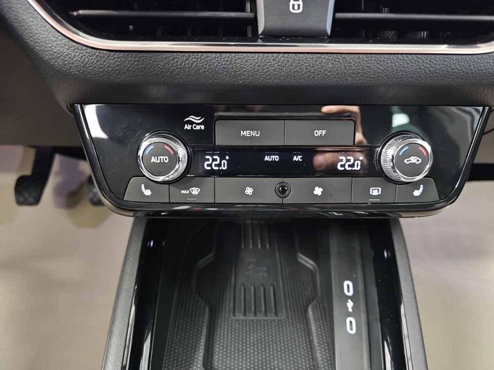 Skoda Scala  bei Hoffmann Automobile in Wolfsburg kaufen und sofort mitnehmen - Bild 9