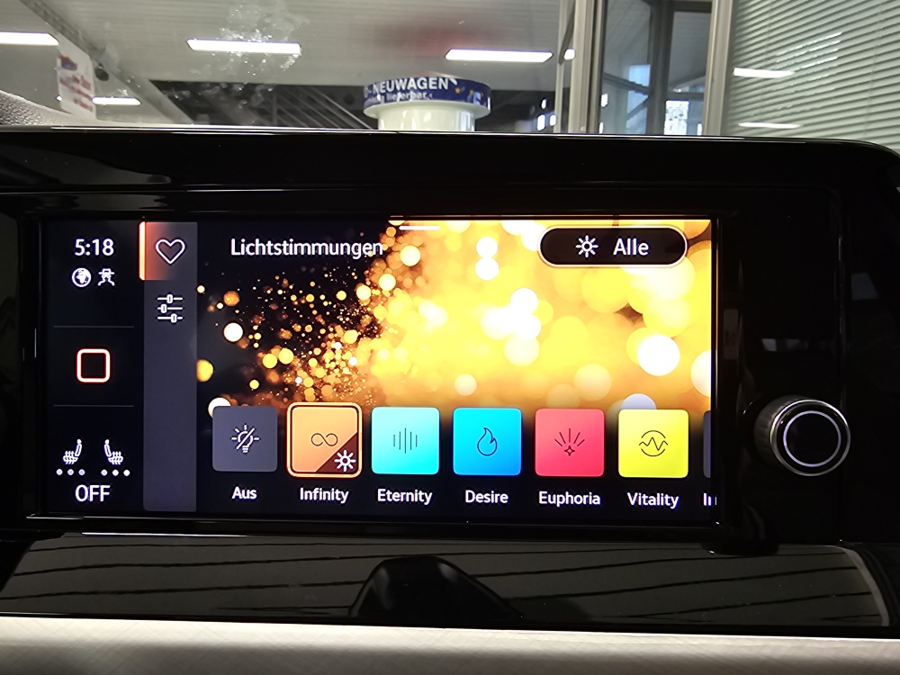 VW Golf  bei Hoffmann Automobile in Wolfsburg kaufen und sofort mitnehmen - Bild 13