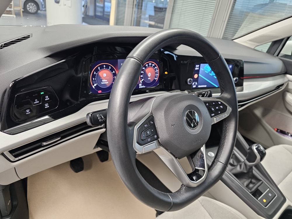 VW Golf  bei Hoffmann Automobile in Wolfsburg kaufen und sofort mitnehmen - Bild 20