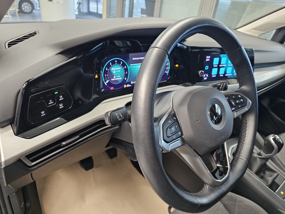 VW Golf  bei Hoffmann Automobile in Wolfsburg kaufen und sofort mitnehmen - Bild 20