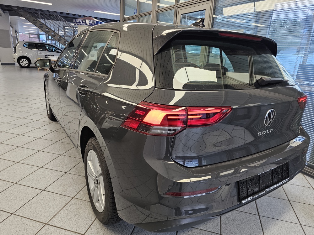 VW Golf  bei Hoffmann Automobile in Wolfsburg kaufen und sofort mitnehmen - Bild 3