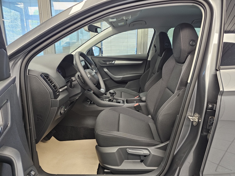 Skoda Karoq bei Hoffmann Automobile in Wolfsburg kaufen und sofort mitnehmen - Bild 23