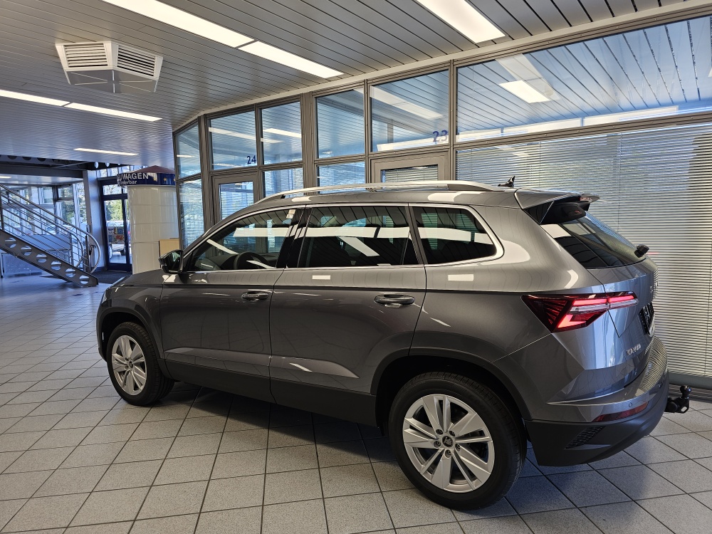 Skoda Karoq bei Hoffmann Automobile in Wolfsburg kaufen und sofort mitnehmen - Bild 29