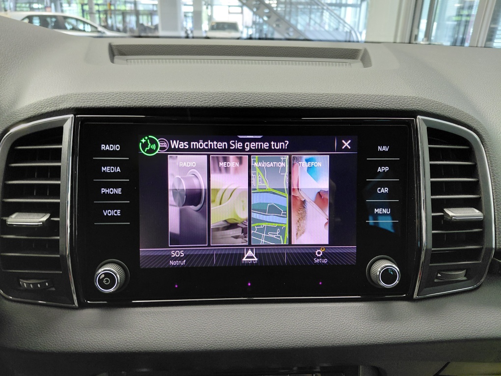 Skoda Karoq bei Hoffmann Automobile in Wolfsburg kaufen und sofort mitnehmen - Bild 10