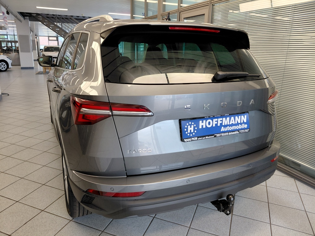 Skoda Karoq bei Hoffmann Automobile in Wolfsburg kaufen und sofort mitnehmen - Bild 4