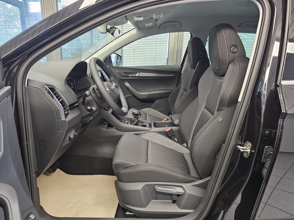 Skoda Karoq bei Hoffmann Automobile in Wolfsburg kaufen und sofort mitnehmen - Bild 26