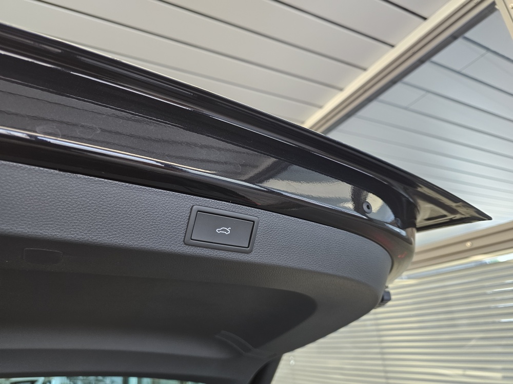 Skoda Karoq bei Hoffmann Automobile in Wolfsburg kaufen und sofort mitnehmen - Bild 5