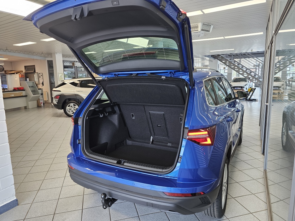 Skoda Karoq bei Hoffmann Automobile in Wolfsburg kaufen und sofort mitnehmen - Bild 2