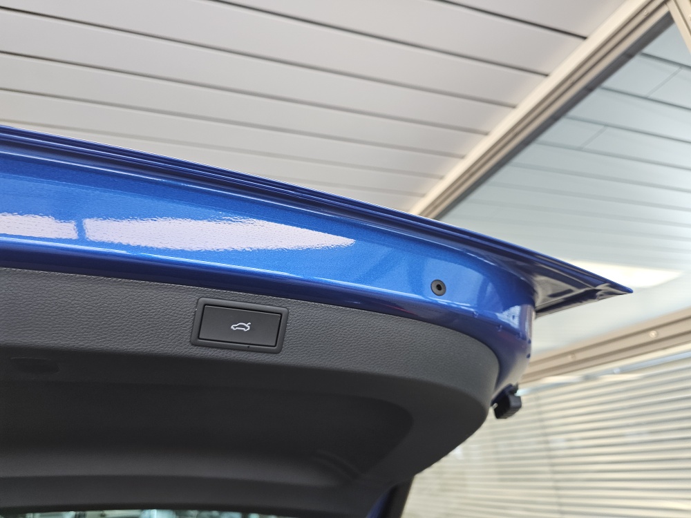 Skoda Karoq bei Hoffmann Automobile in Wolfsburg kaufen und sofort mitnehmen - Bild 3