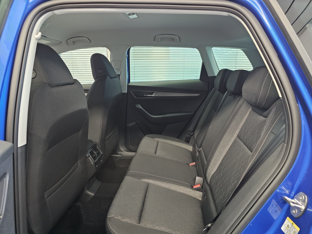 Skoda Karoq bei Hoffmann Automobile in Wolfsburg kaufen und sofort mitnehmen - Bild 7