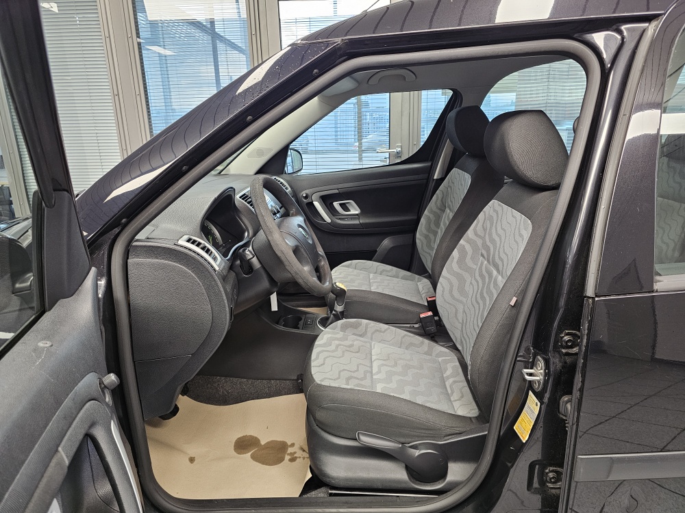 Skoda Roomster  bei Hoffmann Automobile in Wolfsburg kaufen und sofort mitnehmen - Bild 12