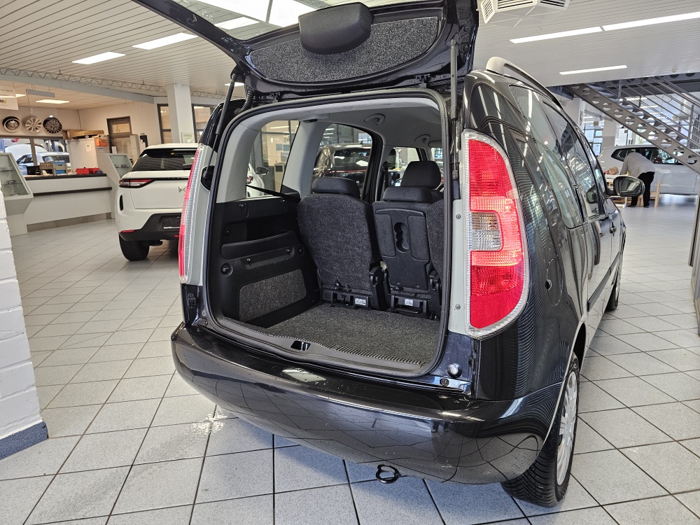 Skoda Roomster  bei Hoffmann Automobile in Wolfsburg kaufen und sofort mitnehmen - Bild 2