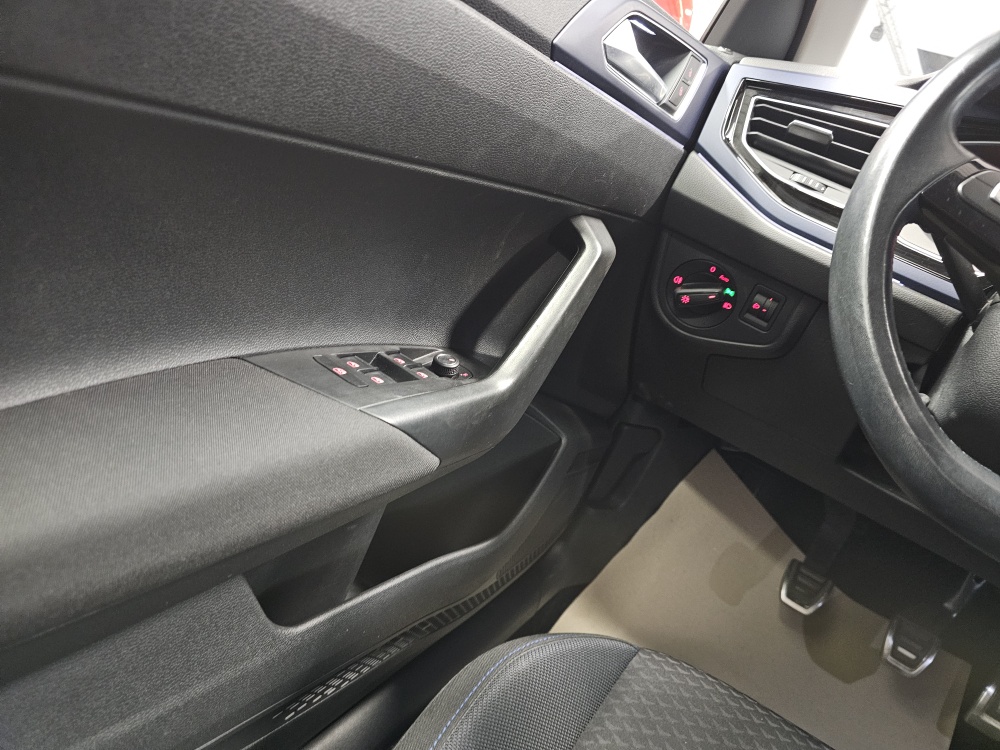 VW Polo  bei Hoffmann Automobile in Wolfsburg kaufen und sofort mitnehmen - Bild 18