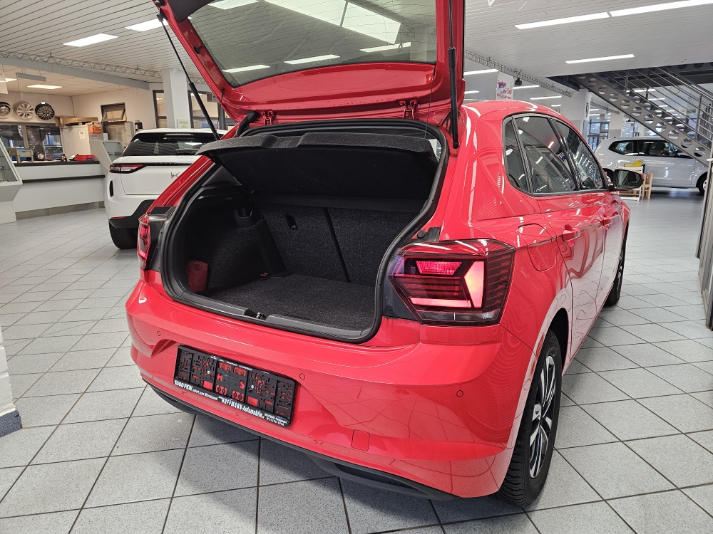 VW Polo  bei Hoffmann Automobile in Wolfsburg kaufen und sofort mitnehmen - Bild 2