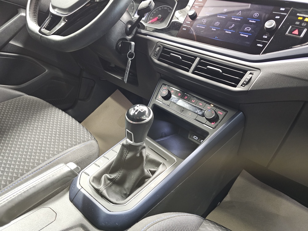 VW Polo  bei Hoffmann Automobile in Wolfsburg kaufen und sofort mitnehmen - Bild 7